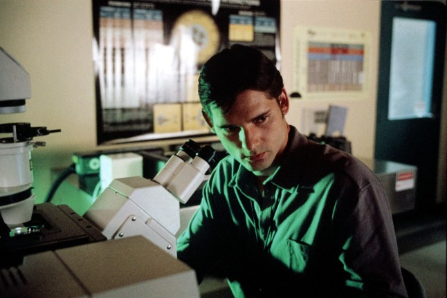 Editorial use only. No book cover usage. Mandatory Credit: Photo by Moviestore/Shutterstock (1632855a) The Hulk, Eric Bana Film and Television