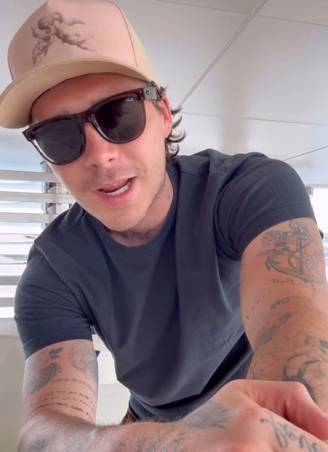 Brooklyn Beckham cooks pasta with water from the sea