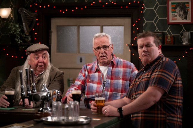 TX DATE:15-08-2025,TX WEEK:32,EMBARGOED UNTIL:22-07-2025 00:00:01,DESCRIPTION:The Brown's learn about Winnie's driving lessons,COPYRIGHT:BBC Studios / BOC,CREDIT LINE:Graeme Hunter / BBC Studios / BOC